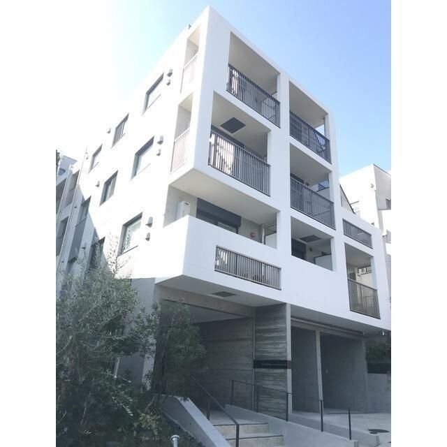 CORVAL三軒茶屋の外観写真