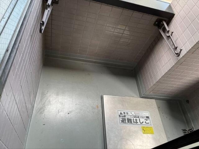 バルコニー　別部屋同間取