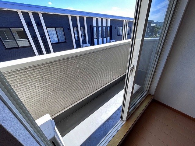 バルコニー　落ち着いた時間を過ごせるバルコニーです