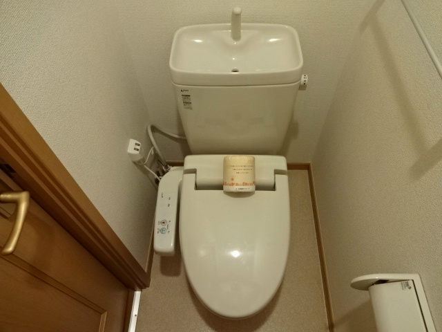 リバーサイド平塚Cのトイレ写真