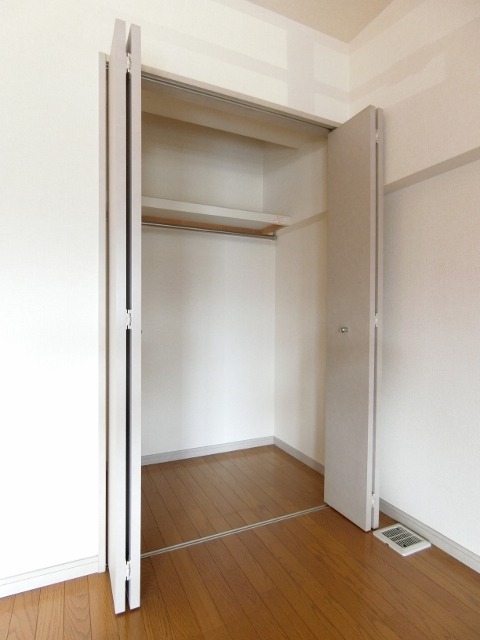 収納　図面と現状に相違がある場合には現状を優先