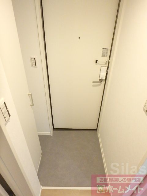 地下鉄今里筋線 鴫野駅 徒歩10分 3階建 築8年の玄関写真