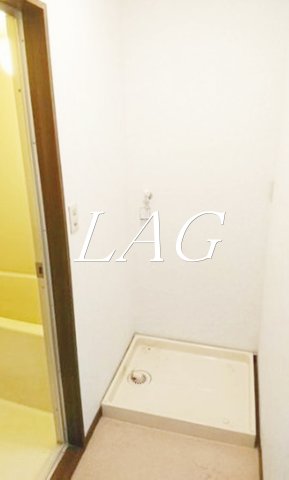 その他設備　室内洗濯機置場です。