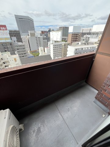 ＪＲ東海道本線 新大阪駅 徒歩11分 14階建 築38年の内装写真