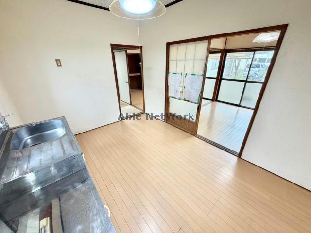 ＪＲ日豊本線 山之口駅 1階建 築42年の居間写真