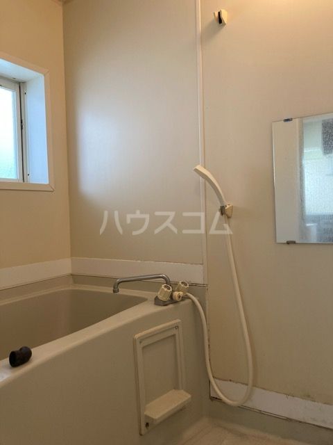 小田急江ノ島線 高座渋谷駅 徒歩7分 2階建 築36年の風呂写真