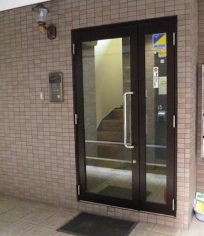 東京メトロ日比谷線 三ノ輪駅 徒歩5分 5階建 築24年の外観写真