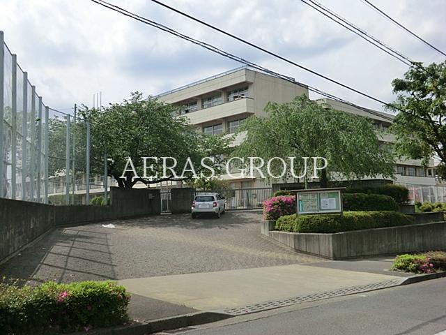 中学校　町田市立山崎中学校（中学校）まで906m