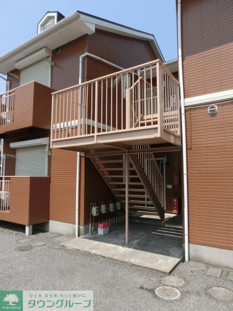 エントランス　お問合せはタウンハウジングまで！※現地待合わせ相談可能