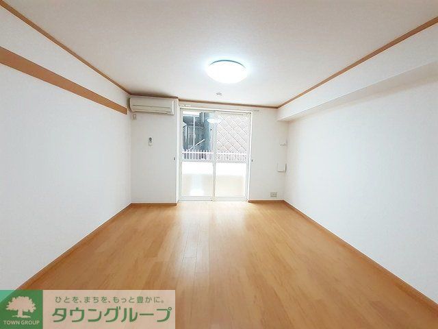 居室・リビング　★お部屋探しはタウンハウジング稲田堤店まで★