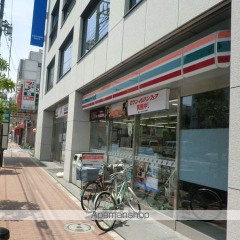 コンビニ　セブンイレブン（コンビニ）まで180m