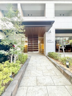 地下鉄千日前線 西長堀駅 徒歩3分 12階建 築12年の外観写真