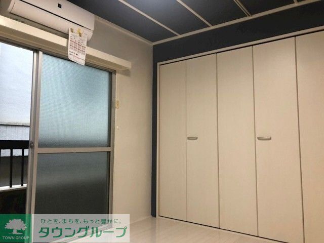 りんかい線 大井町駅 徒歩4分 4階建 築59年の居間写真