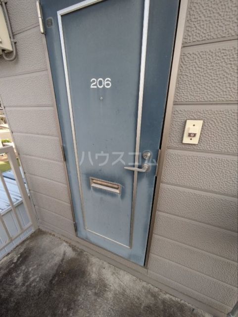 グラバティハイツ上三川の玄関写真