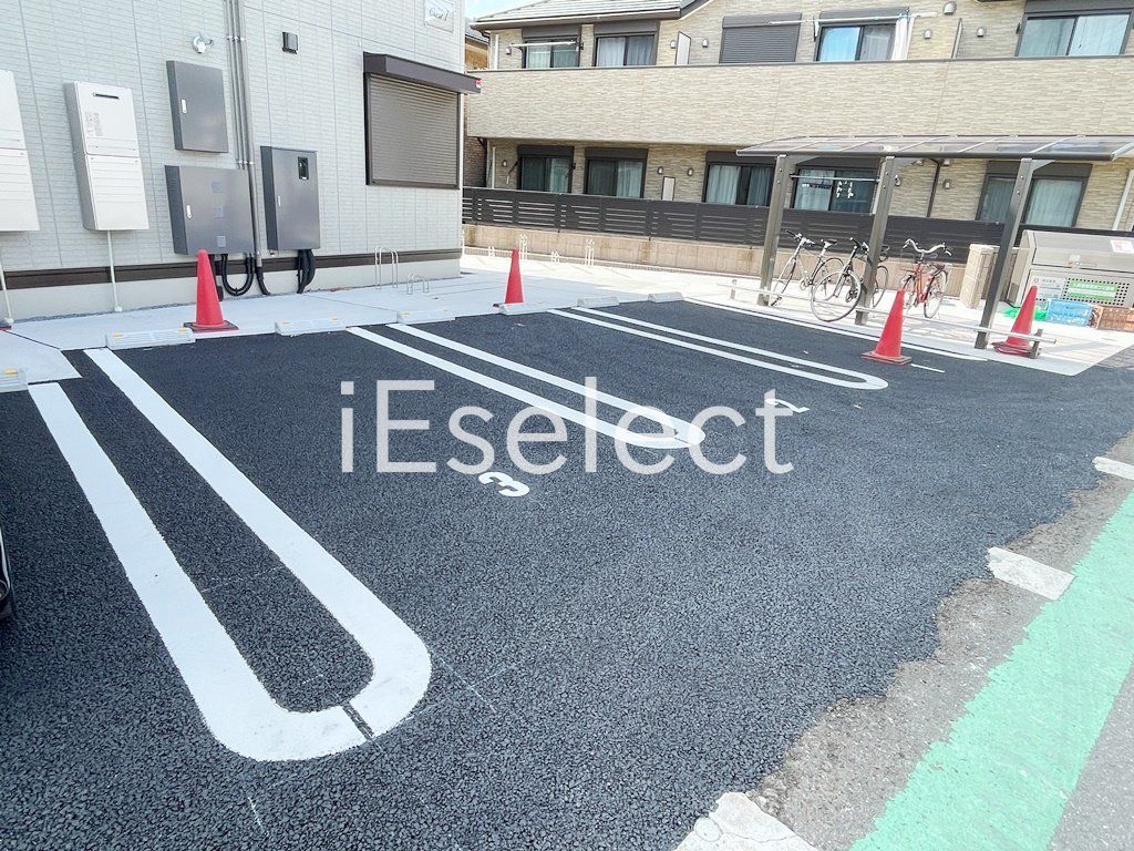 駐車場　敷地内駐車場も募集中です★