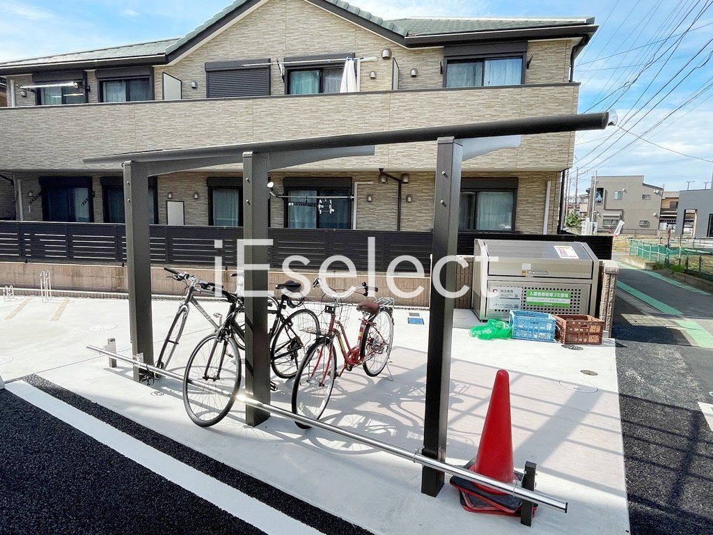 その他共有部分　駐輪場は無料で利用可能です★
