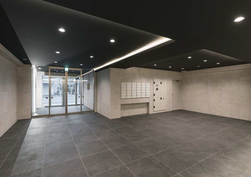 都営浅草線 本所吾妻橋駅 徒歩11分 6階建 築10年の玄関写真