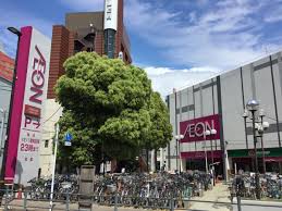スーパー　イオン西新井店（スーパー）まで386m