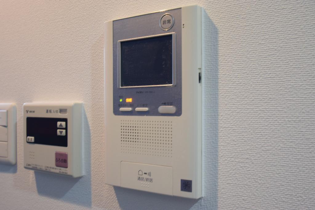 セキュリティ　カメラ付インターホン