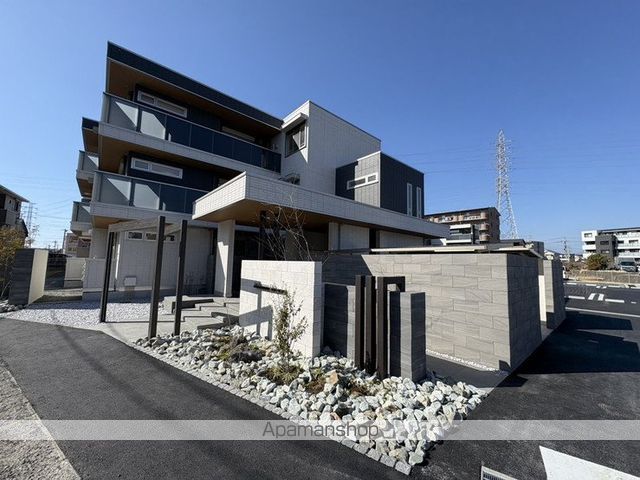 ＪＲ東海道本線 三島駅 徒歩21分 築1年