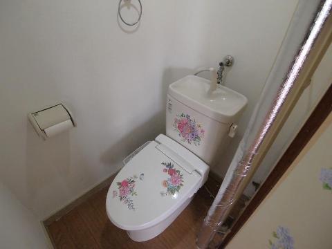 鳴子コーポのトイレ写真