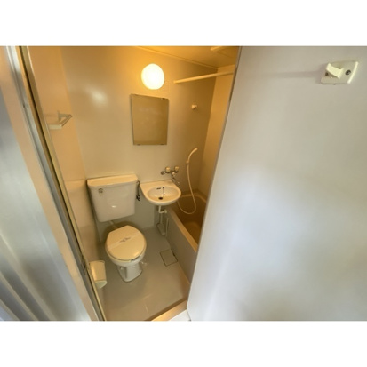 オリーベイのトイレ写真