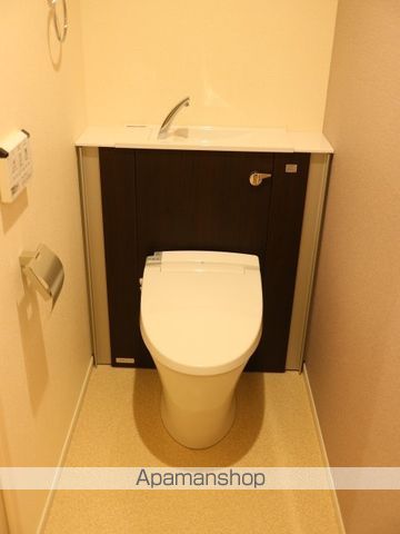 ルミエール エイトク一番町のトイレ写真