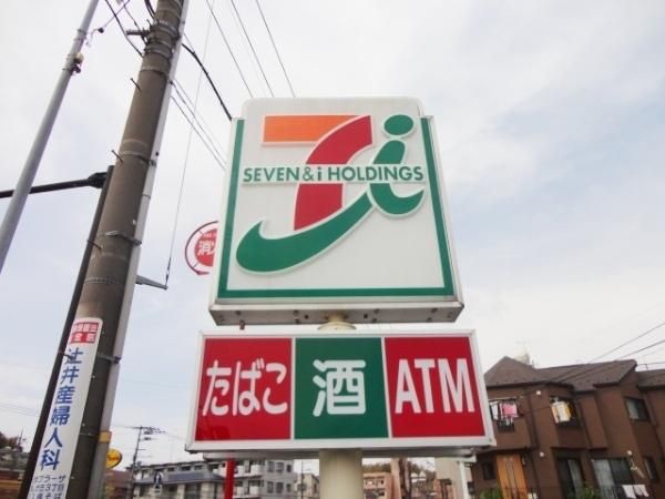 コンビニ　セブンイレブン（コンビニ）まで630m