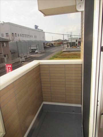 バルコニー　日当たり・風通し良好です。