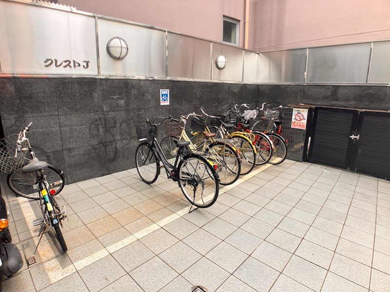 クレストJの外観写真