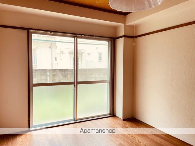井の頭パークピアの居間写真