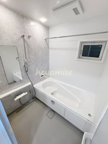 バス・シャワールーム　※同系型の写真になります。