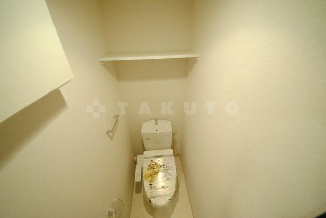 プランドール新大阪SOUTHレジデンスのトイレ写真