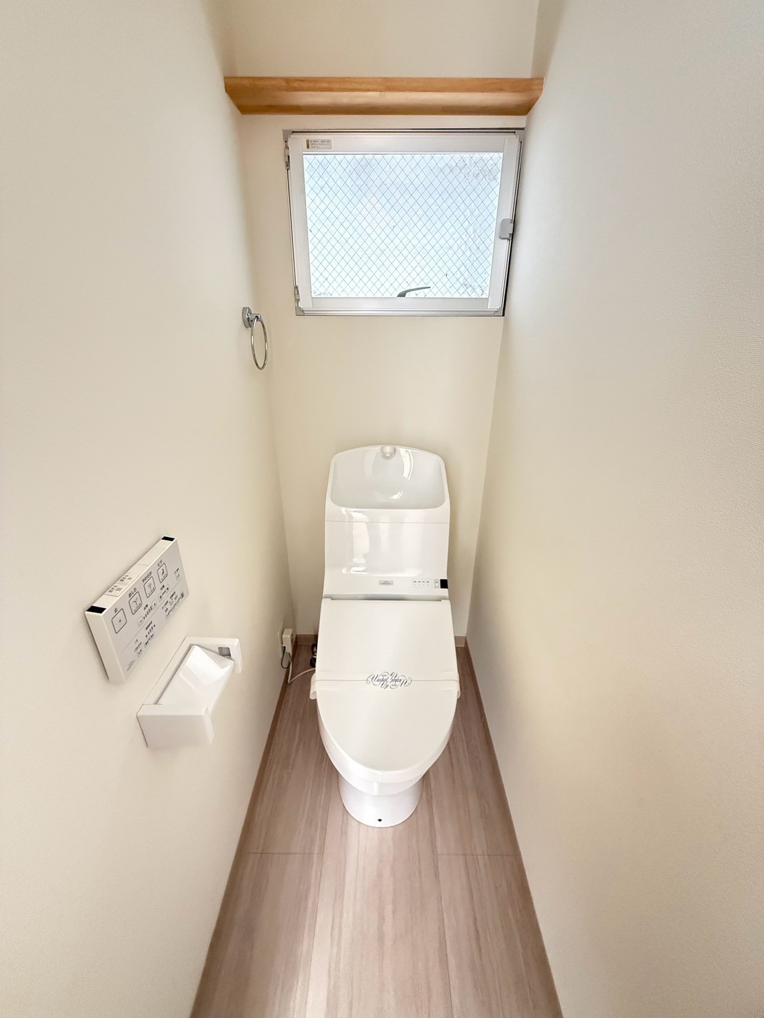 ＪＲ山陽本線 広島駅 徒歩5分 6階建 築53年のトイレ写真