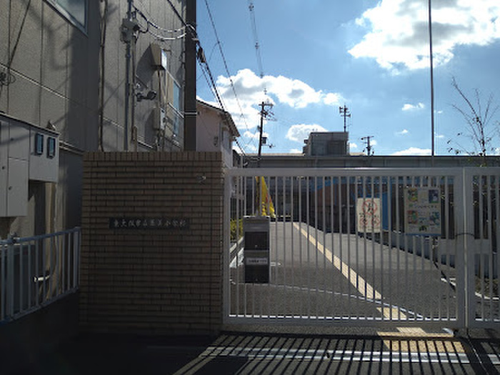 小学校　東大阪市立玉美小学校（小学校）まで190m