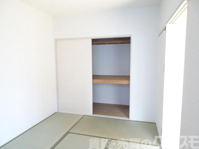 収納　和室押し入れ