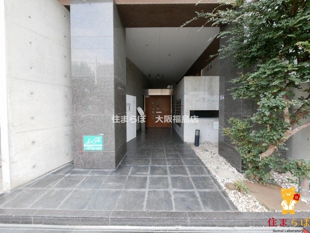 エントランス　共用部の印象も大切に