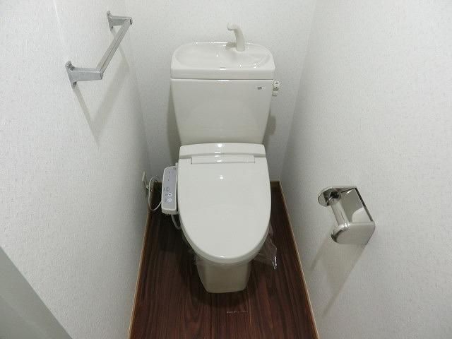 トイレ　★温水洗浄便座★
