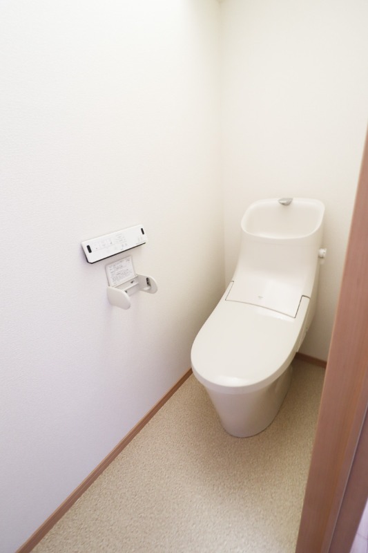 トイレ　図面と現状に相違がある場合には現状を優先