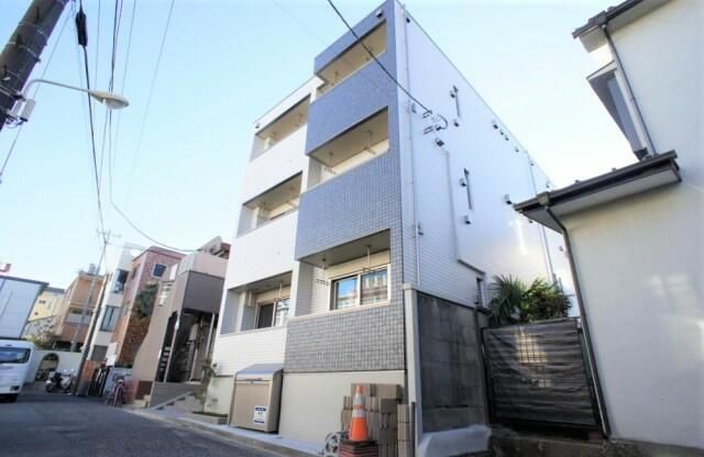 京王新線 幡ケ谷駅 徒歩7分 築8年