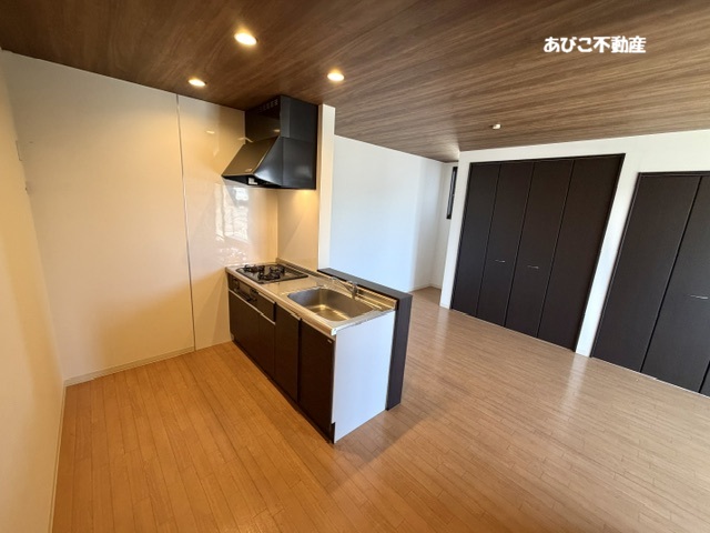 ＪＲ山陽本線 倉敷駅 徒歩25分 2階建 築10年のキッチン写真