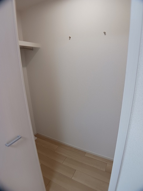 収納　※写真は別号室のものですので現状優先とさせていただきます