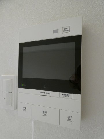 セキュリティ　写真は同タイプ住居です。
