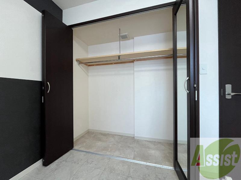 収納　収納もバッチリあるのでお部屋が片付きますよ！