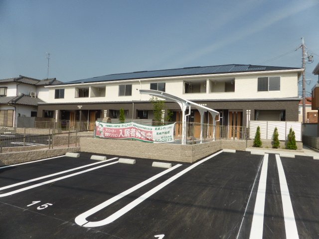 駐車場　外観写真（昼）