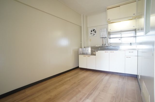 居室・リビング　参考、同建物・同間取りの号室