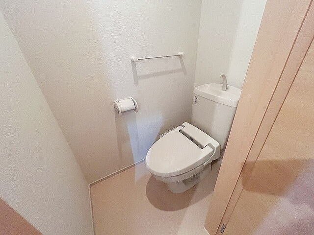 コットン アベニュー Cのトイレ写真