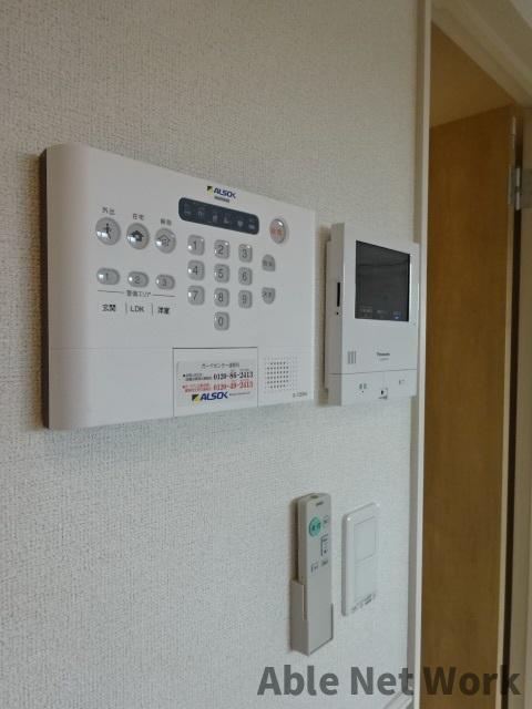 セキュリティ　ALSOKホームセキュリティ搭載