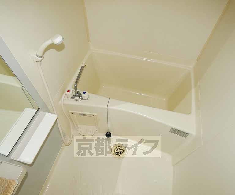 グランパオレアルの風呂写真