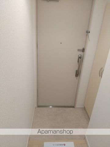 アイルズ東中野の玄関写真